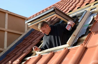 Pose de fenêtres de toit Velux à Armeau